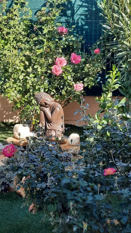 Chambre D'Hotes Dans Villa Diane La Londe-les-Maures Bed & Breakfast